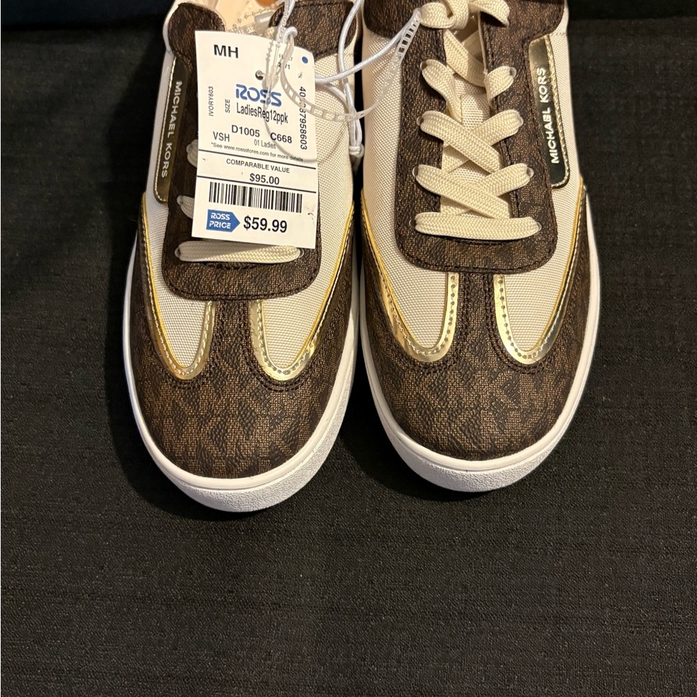 Michael Kors Women’s Designer Fashion Sneakers Size 8M NWOB - Picture 4 of 10